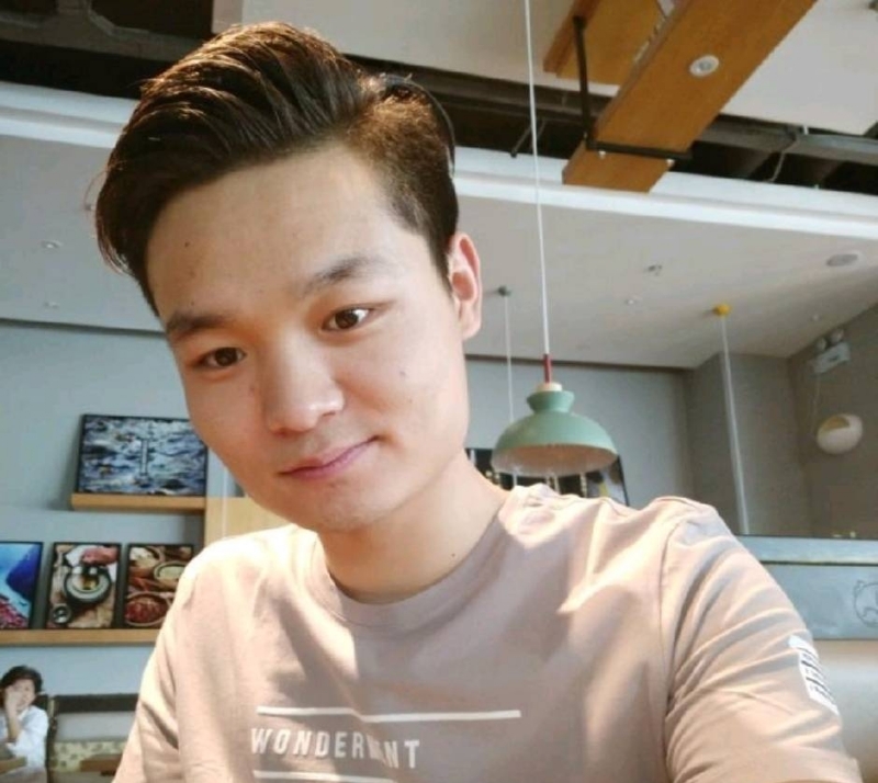 裴海洋的第一张照片--昆明相亲服务中心