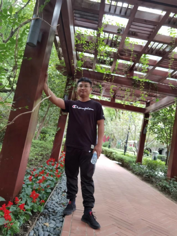 会飞的鱼的第三张照片--昆明相亲服务中心