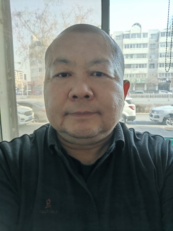 穆萨的第一张照片--昆明相亲服务中心