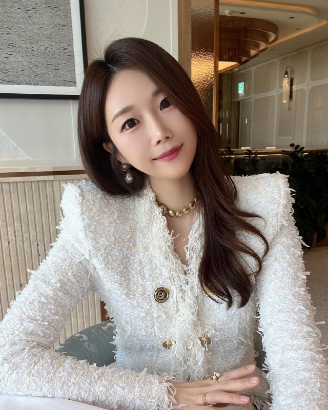 惠然的第一张照片--昆明相亲服务中心