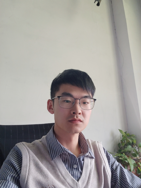 琉璃的第一张照片--昆明相亲服务中心