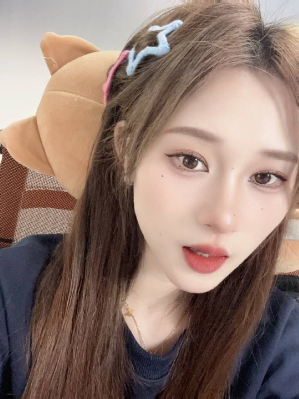 曦曦的第一张照片--昆明相亲服务中心