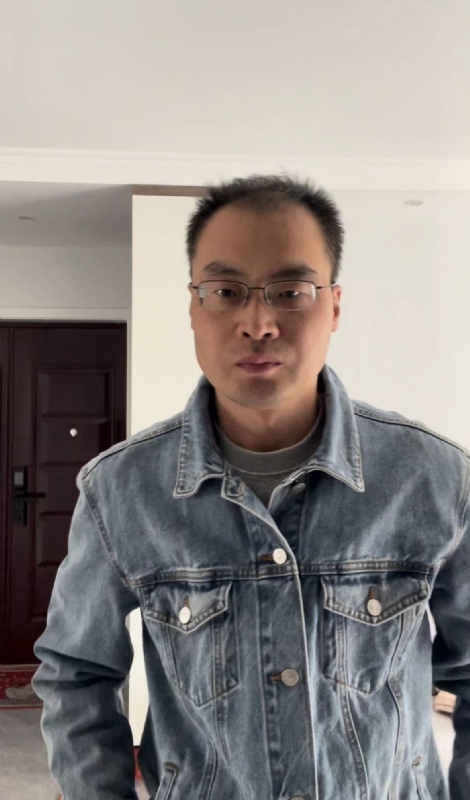 墨灬白的第一张照片--昆明相亲服务中心