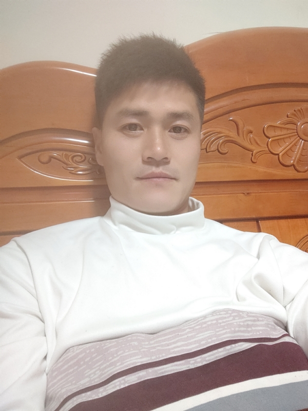 网球罗的第四张照片--昆明相亲服务中心