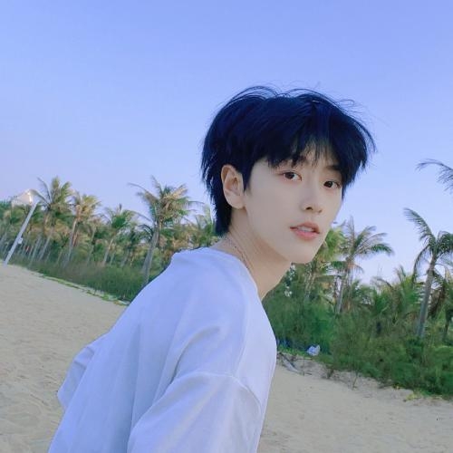 允执其中2024的第一张照片--昆明相亲服务中心