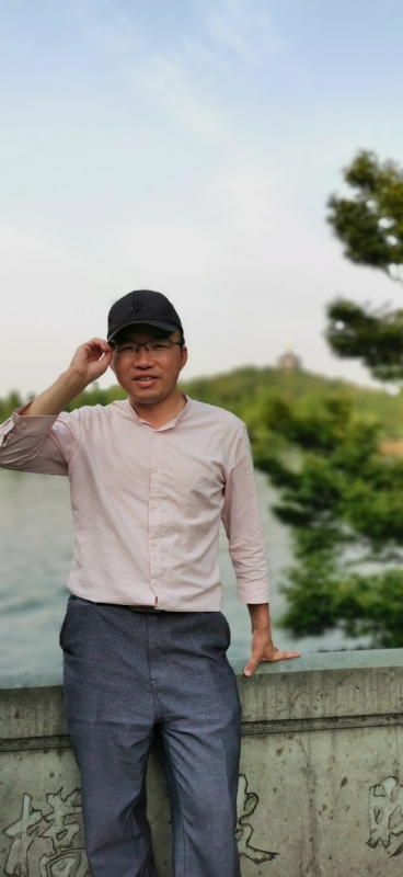 大叔有点忙的第三张照片--昆明相亲服务中心