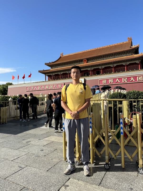 莫过于的第一张照片--昆明相亲服务中心