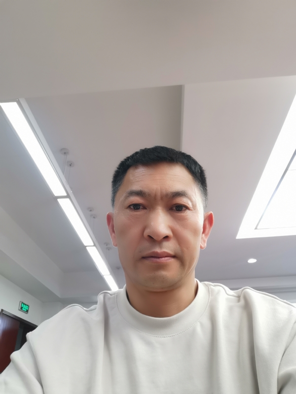 知足常乐的第一张照片--昆明相亲服务中心