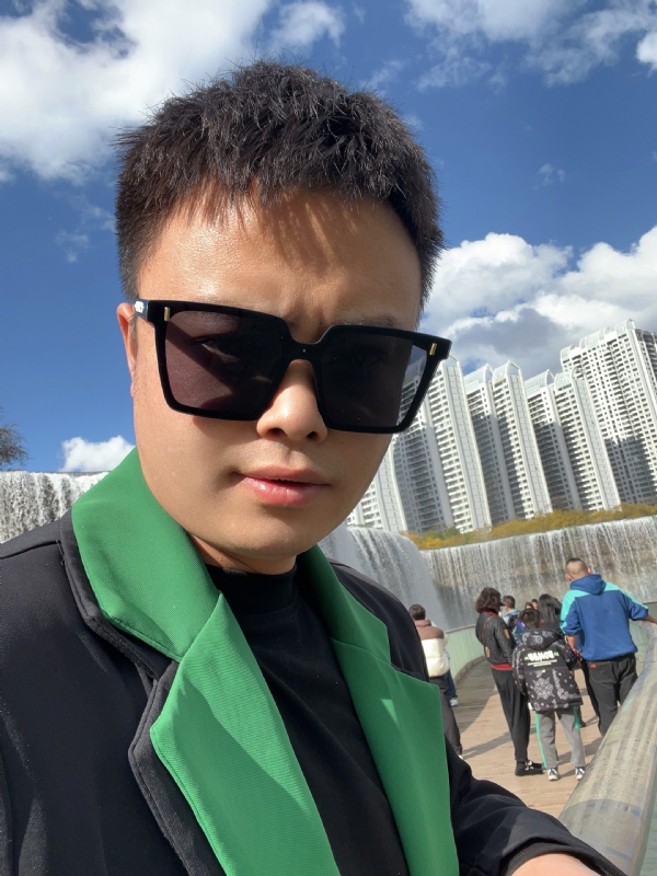 子阳的第一张照片--昆明相亲服务中心