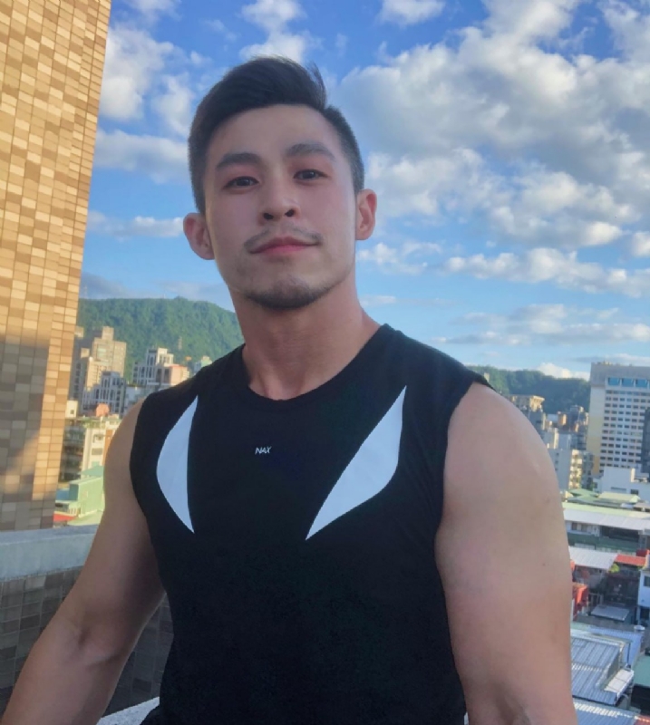 白玉飞的第一张照片--昆明相亲服务中心