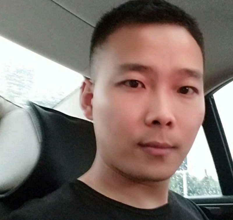 李先生的第二张照片--昆明相亲服务中心