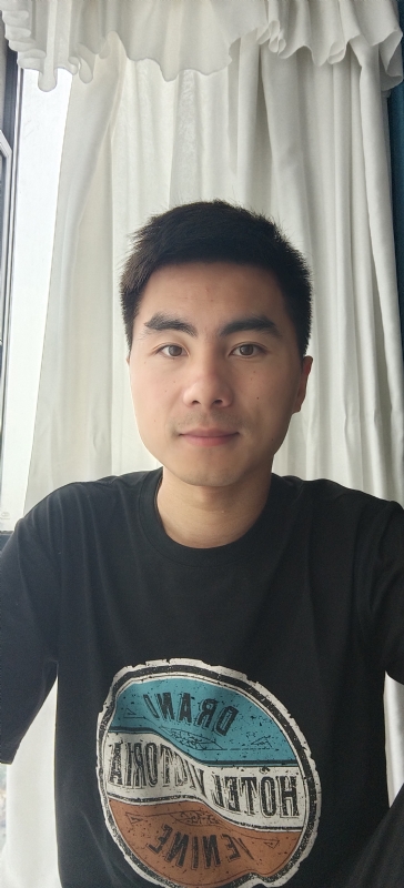 叶秋的第二张照片--昆明相亲服务中心