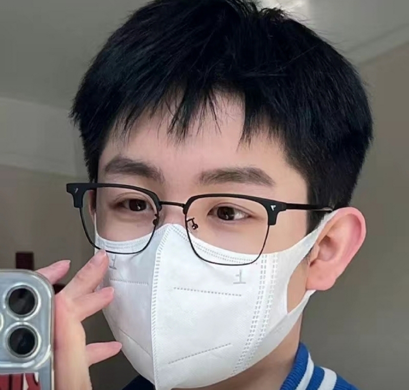 甜甜男孩的第一张照片--昆明相亲服务中心