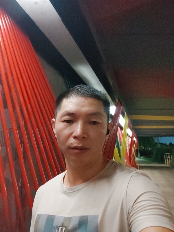 夜猫的第一张照片--昆明相亲服务中心