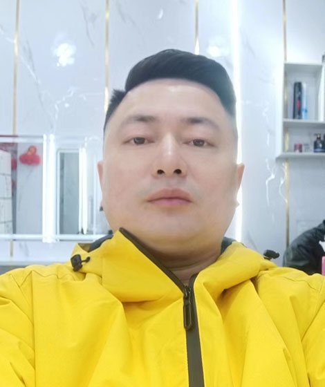 曾哥的第一张照片--昆明相亲服务中心