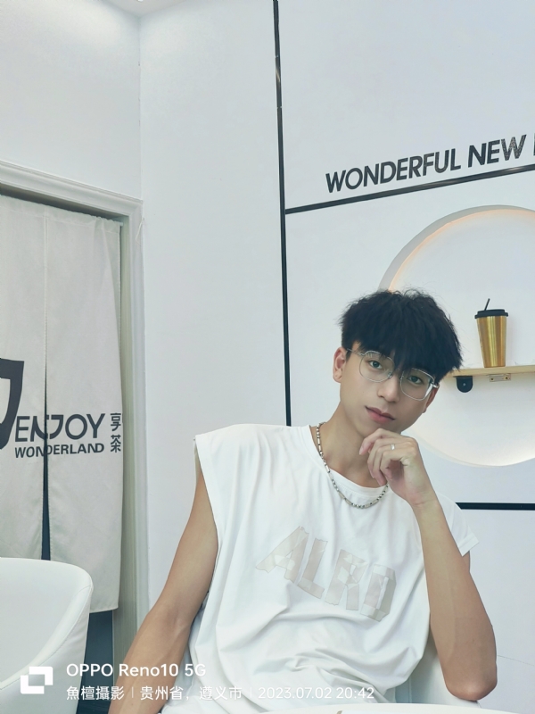 台林的第二张照片--昆明相亲服务中心