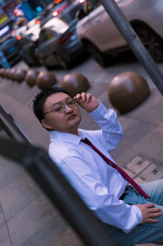 goodness-金的第二张照片--昆明相亲服务中心