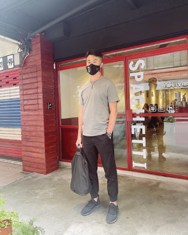 酒商安迪的第一张照片--昆明相亲服务中心