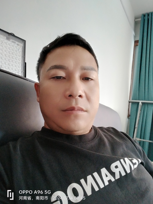 楚辞的第一张照片--昆明相亲服务中心