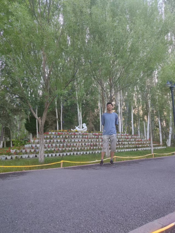 温默的第一张照片--昆明相亲服务中心