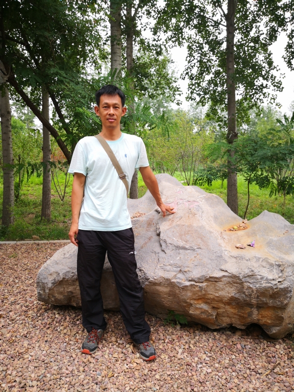 宠辱不惊的第一张照片--昆明相亲服务中心