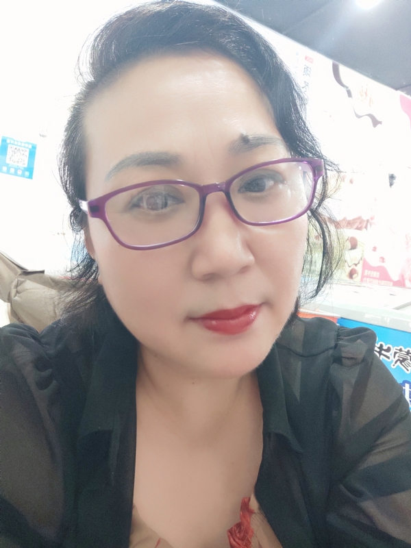 娜财娜福的第一张照片--昆明相亲服务中心