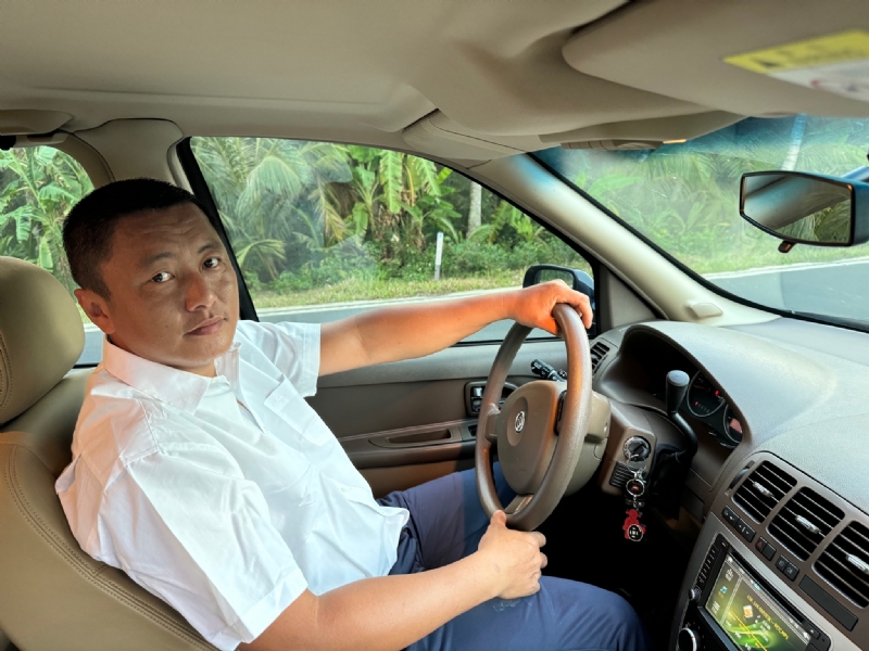 林荣华的第二张照片--昆明相亲服务中心