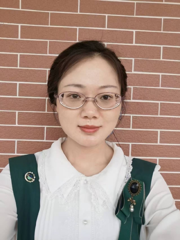 Lily的第一张照片--昆明相亲服务中心