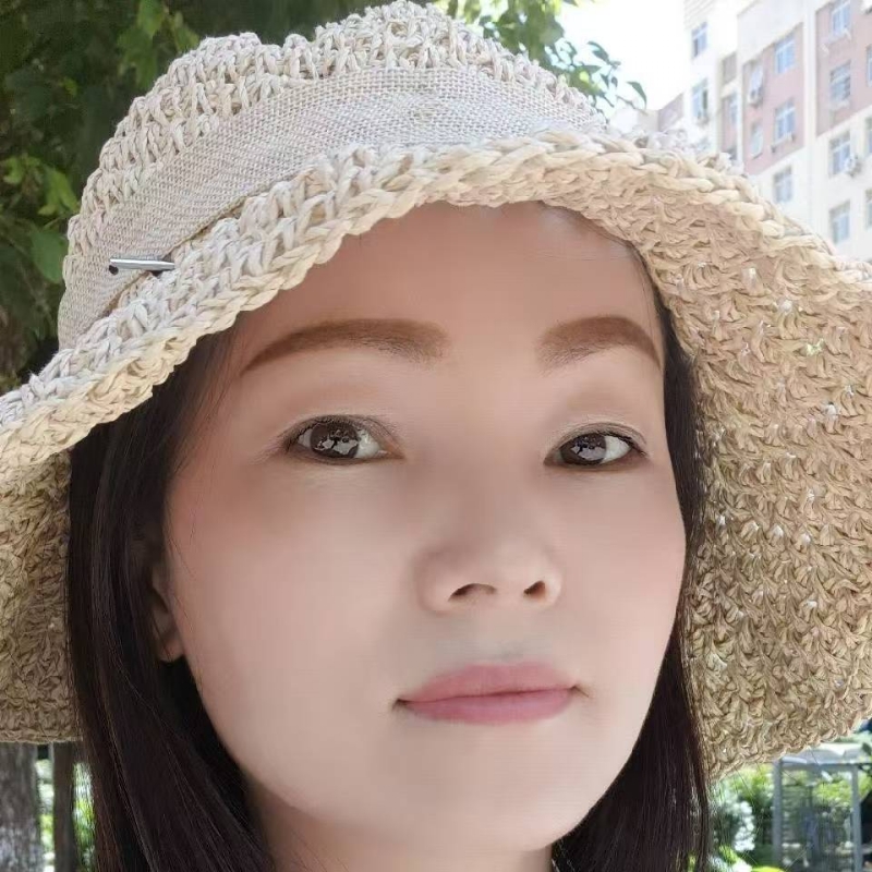 蓝妮的第二张照片--昆明相亲服务中心