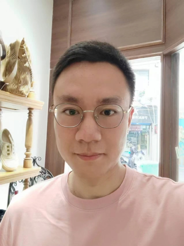 乐let的第一张照片--昆明相亲服务中心