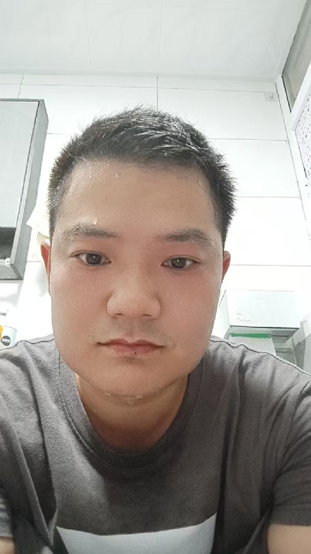 皓月当空的第一张照片--昆明相亲服务中心