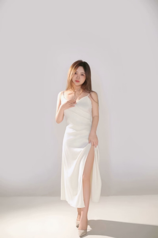 李淼的第三张照片--昆明相亲服务中心