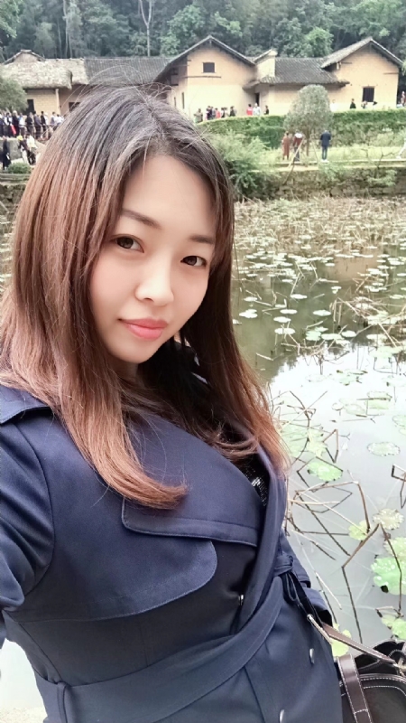 百合的第一张照片--昆明相亲服务中心