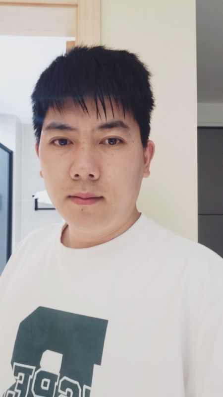 单男寻夫妻交友的第一张照片--昆明相亲服务中心