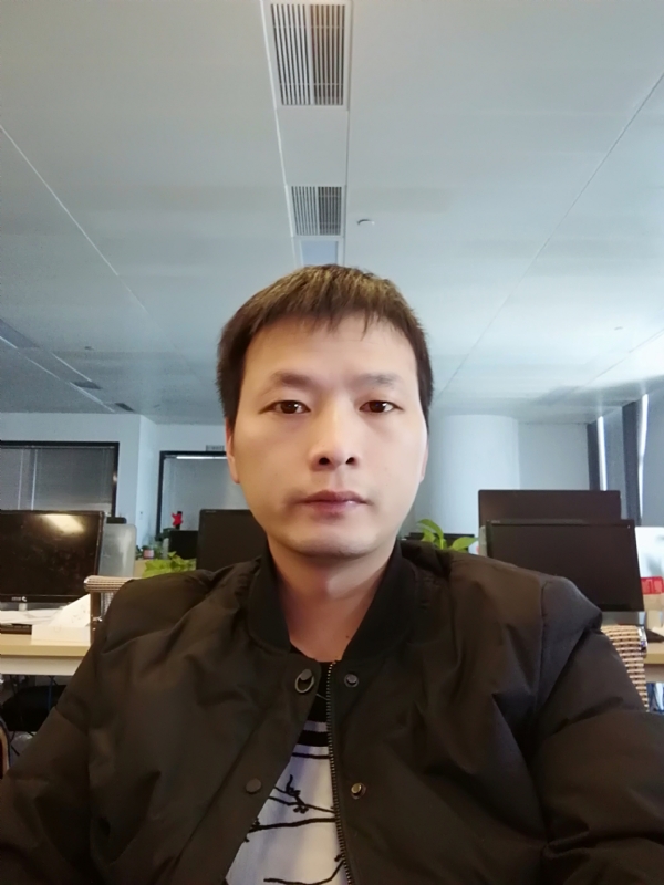 刘堃的第一张照片--昆明相亲服务中心