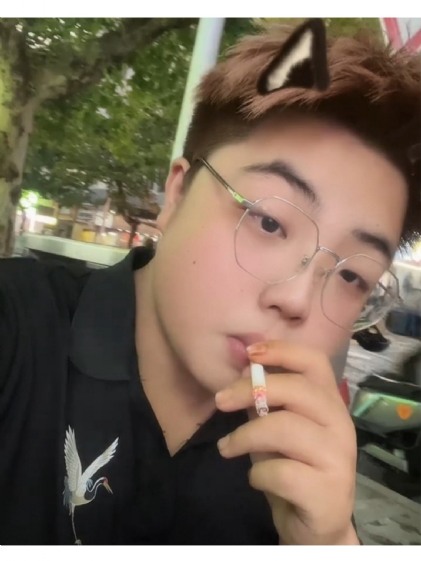 不循环的缘的第一张照片--昆明相亲服务中心