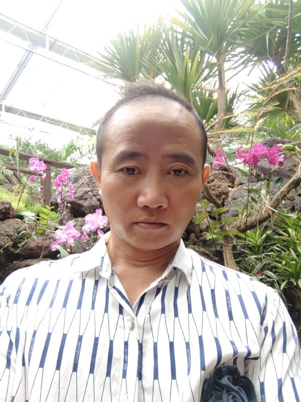 闲云盘鹤的第一张照片--昆明相亲服务中心