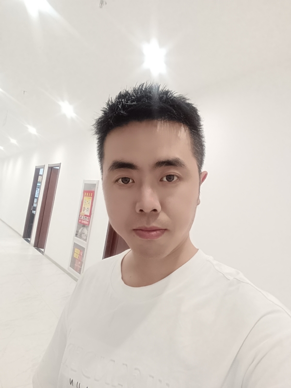 愿得一人心白首不相离的第一张照片--昆明相亲服务中心