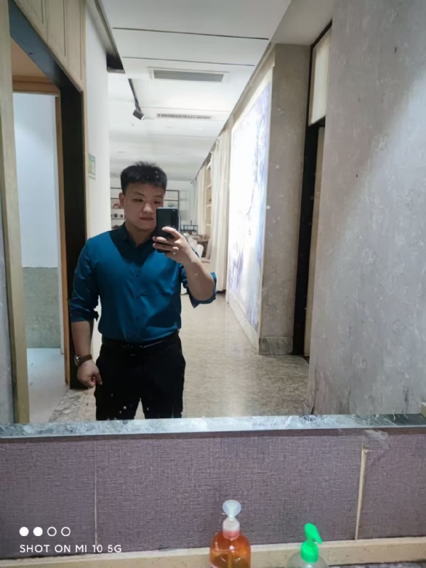 JCY的第二张照片--昆明相亲服务中心