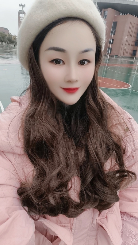 小艳的第一张照片--昆明相亲服务中心