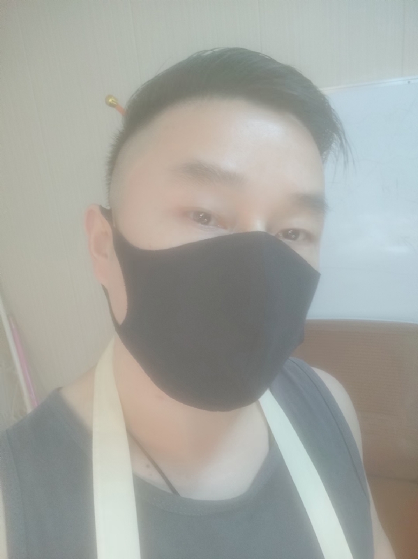 Poluk秦的第二张照片--昆明相亲服务中心