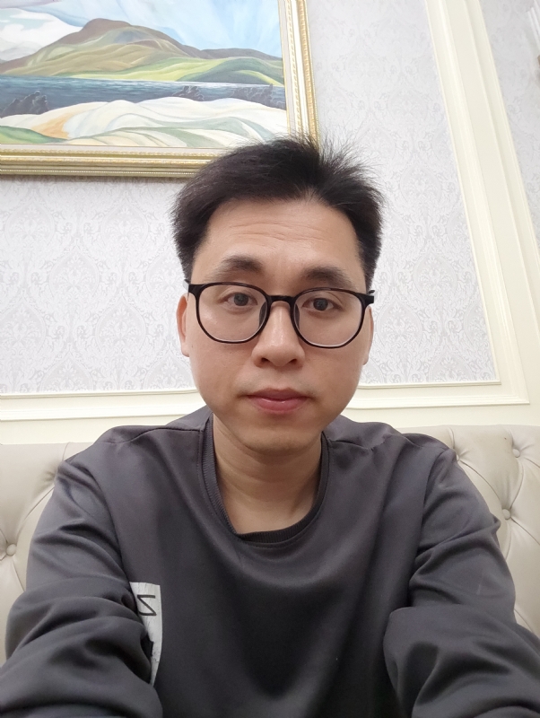 共享夕阳的第一张照片--昆明相亲服务中心