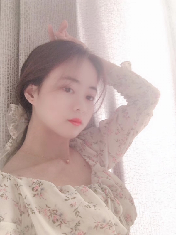 泡芙的第五张照片--昆明相亲服务中心