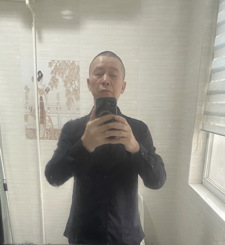 荣哥的第一张照片--昆明相亲服务中心