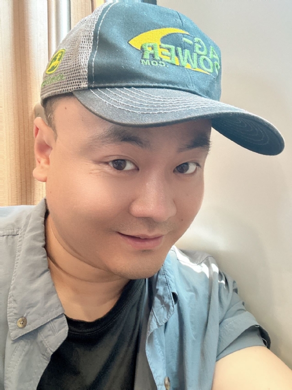 冰的第二张照片--昆明相亲服务中心