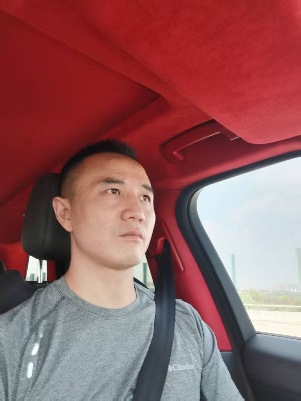 想的美的第二张照片--昆明相亲服务中心