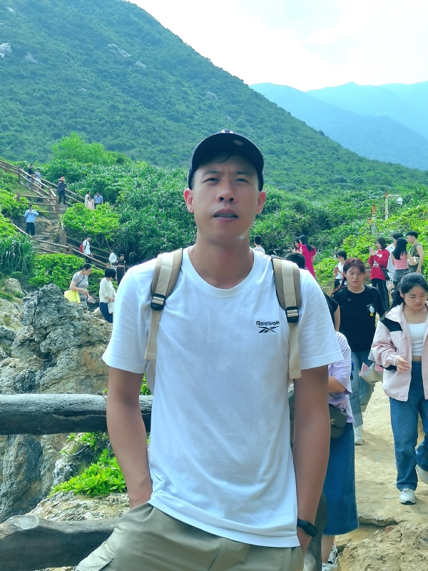 吴生的第一张照片--昆明相亲服务中心