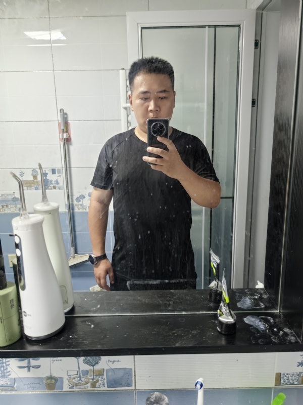 孙老师儿的第二张照片--昆明相亲服务中心