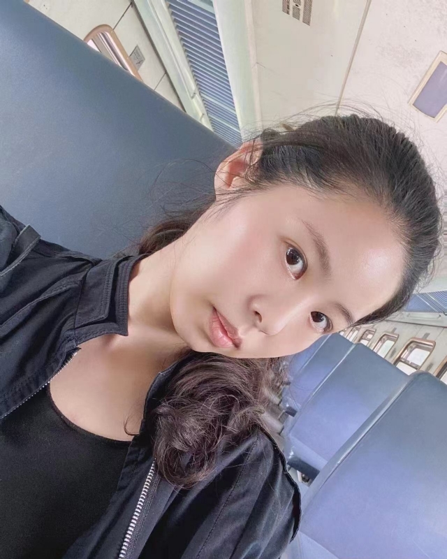 lu的第二张照片--昆明相亲服务中心