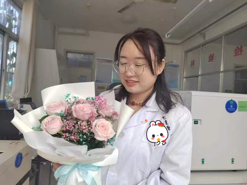 真诚真心寻觅的第一张照片--昆明相亲服务中心